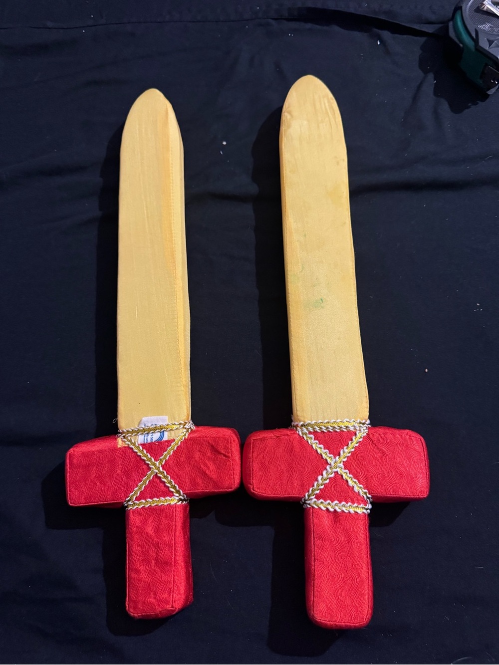 Sarah’s silks swords